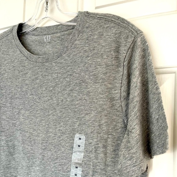 Gap Everyday Crewneck T-Shirt NWT Size Medium in Grey - Picture 4 of 15